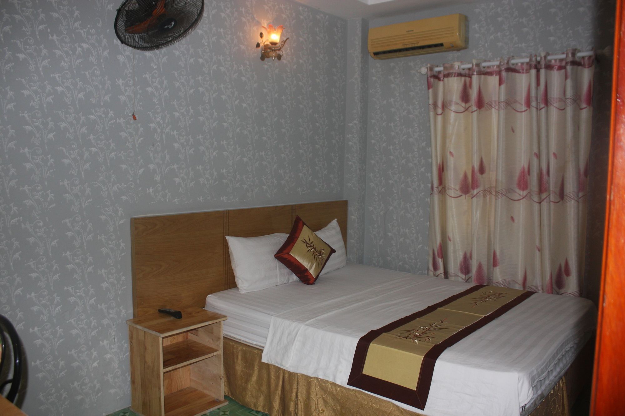 Koniko Hotel Ho Şi Min Dış mekan fotoğraf